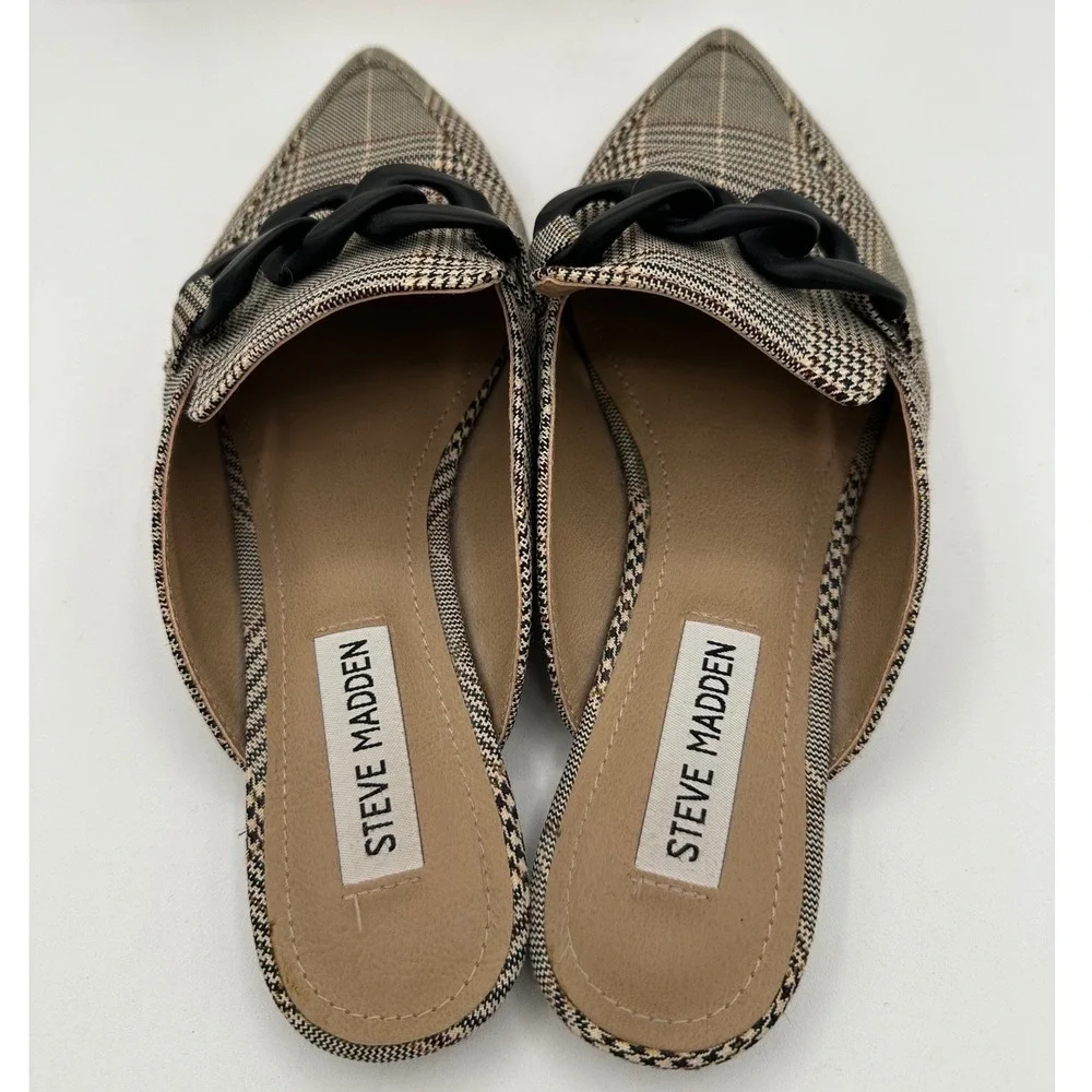 STEVE MADDEN Fleur Pointed Toe Mules Tan Plaid Chunky Black Chain Detail | 7 - Picture 4 of 13